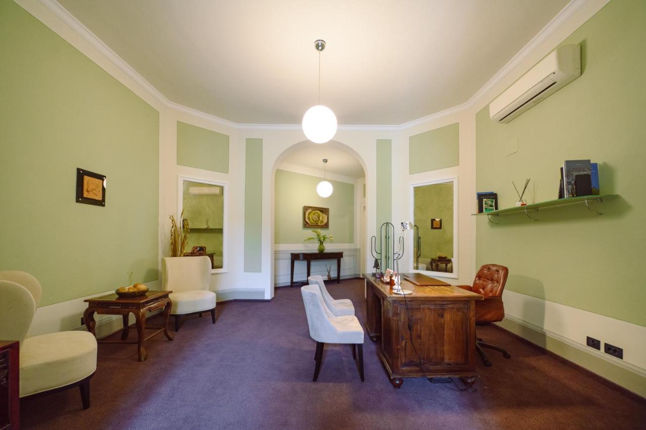 Palazzo Froussard B&B And Living Lucca Bagian luar foto
