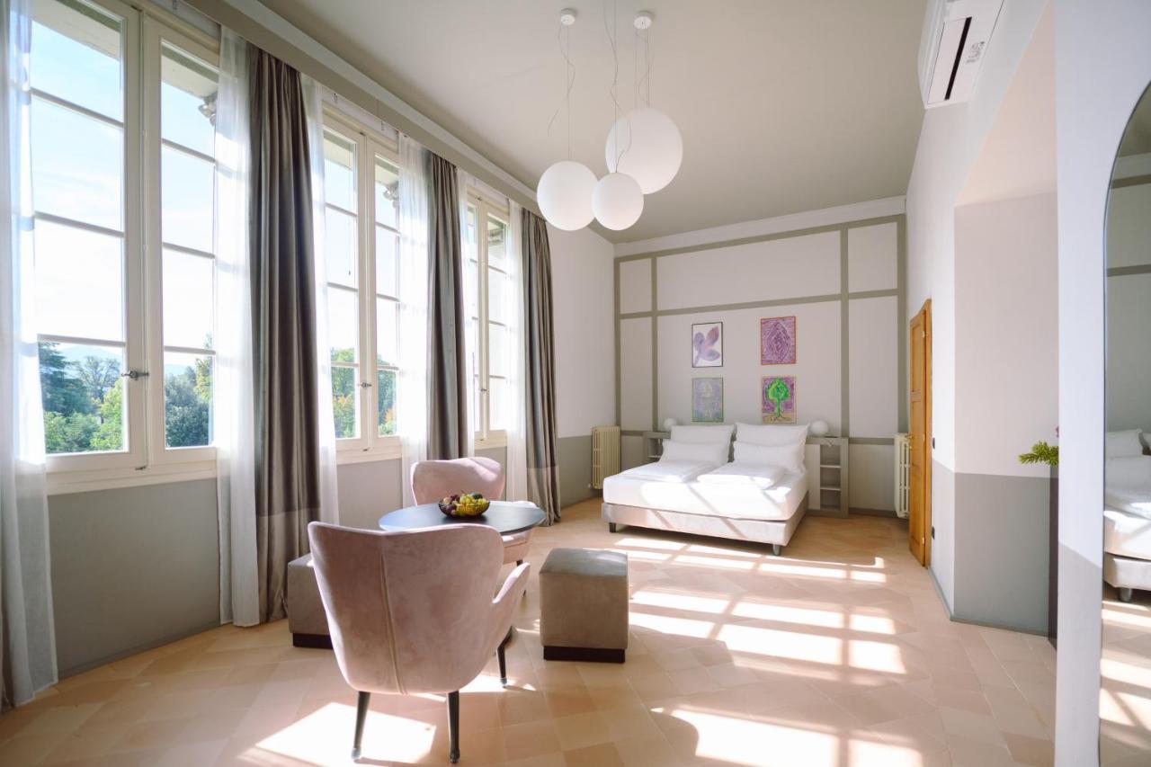 Palazzo Froussard B&B And Living Lucca Bagian luar foto