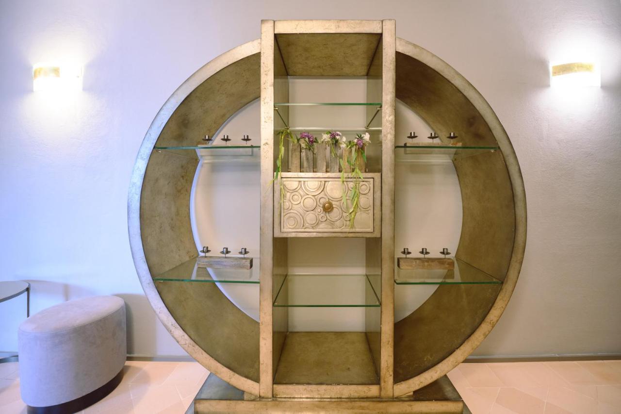 Palazzo Froussard B&B And Living Lucca Bagian luar foto