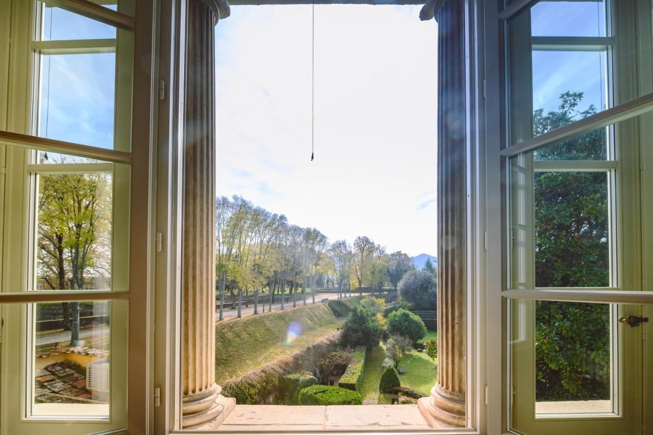 Palazzo Froussard B&B And Living Lucca Bagian luar foto